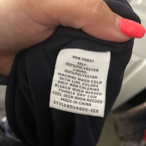 Classy Floral Dress - Picture 8 of 10